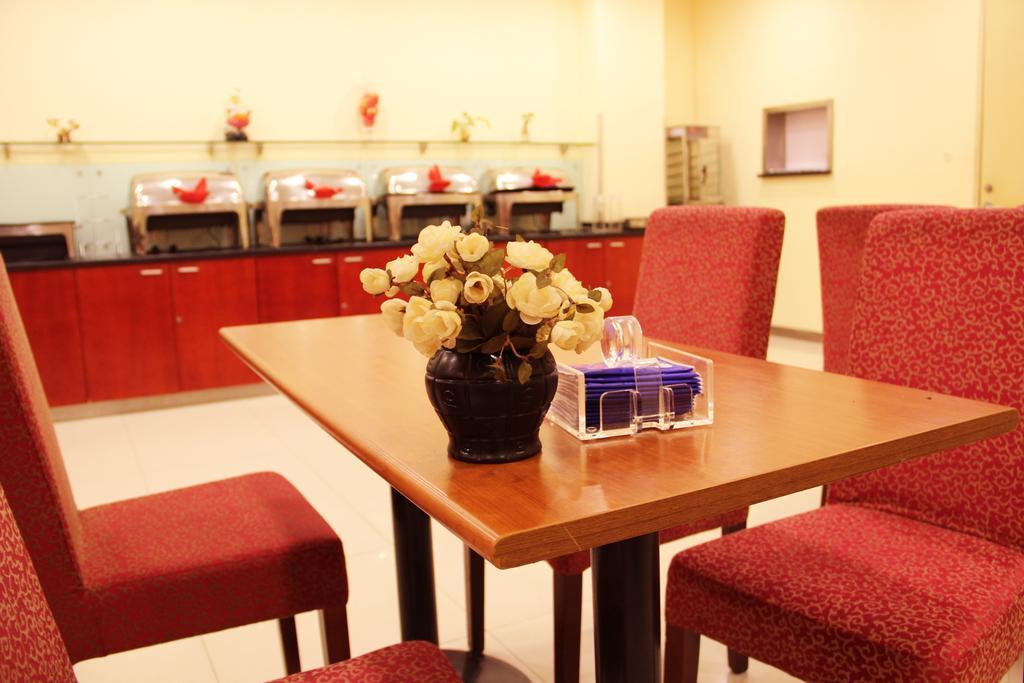 Hanting Express Dongying Jinan Road Habitación foto